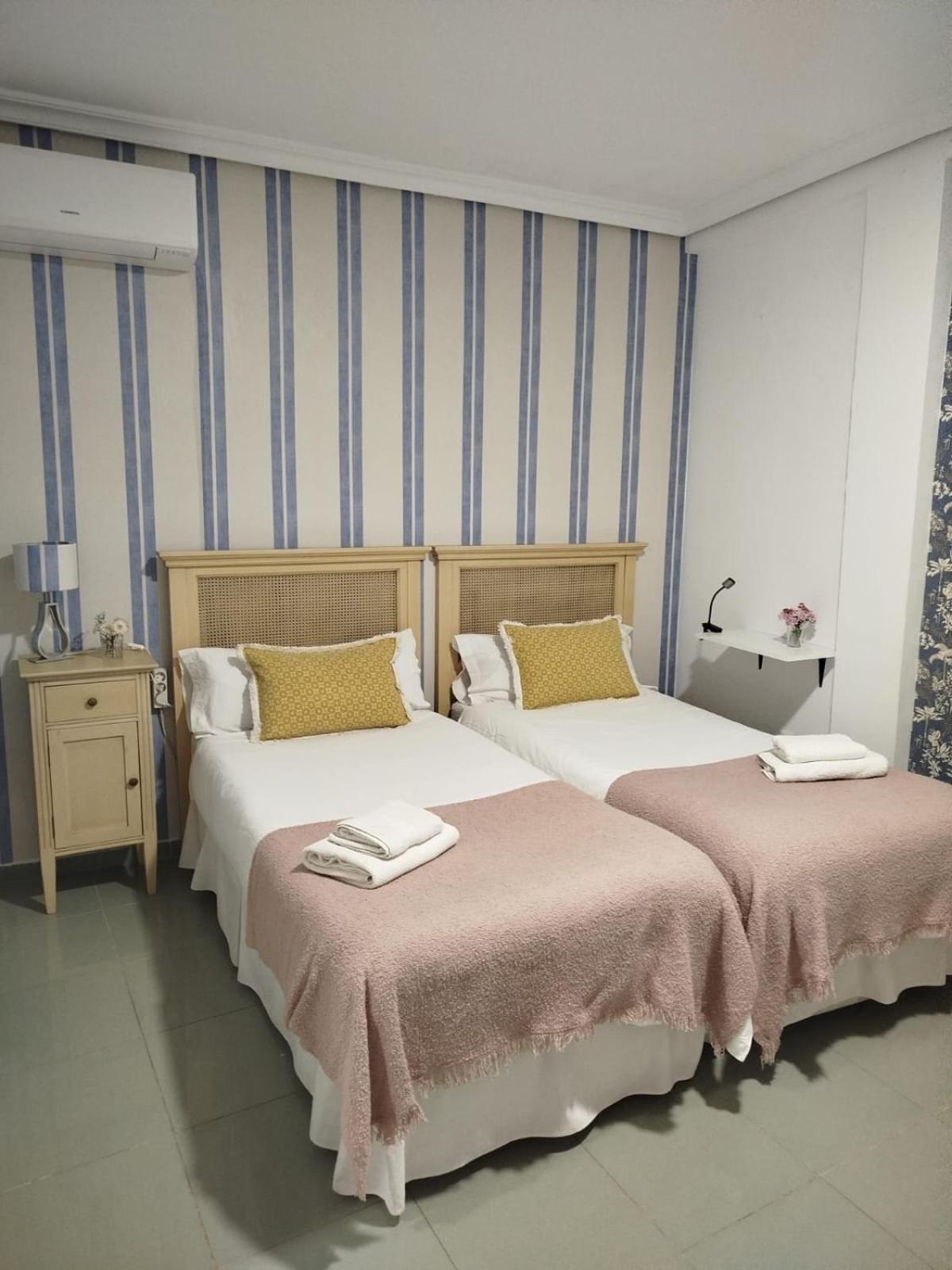 Habitacion Privada Centro Historico Севилья Экстерьер фото